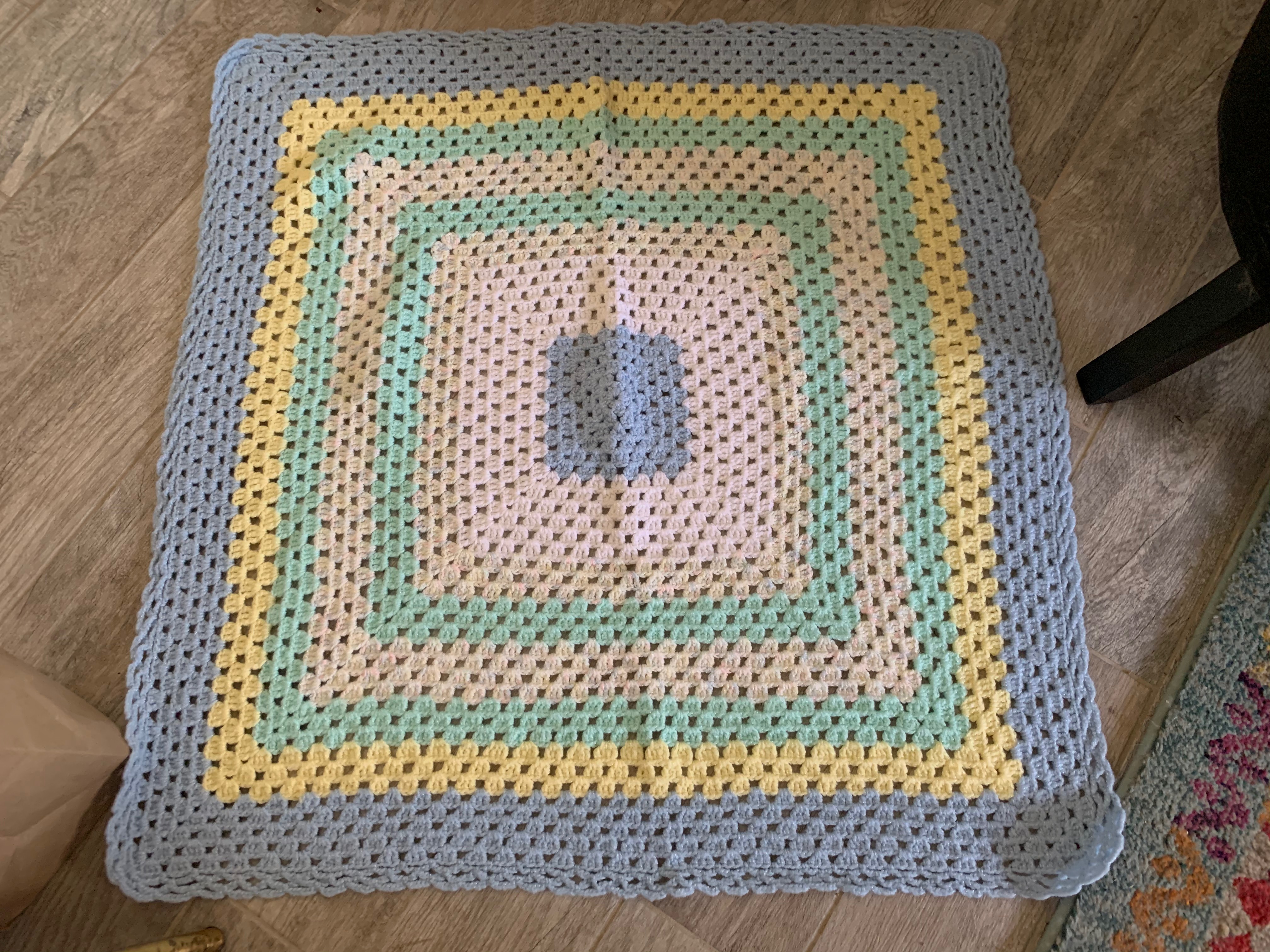 1973 Hand-Knit Pastel Colors Afghan Table Cover (36\